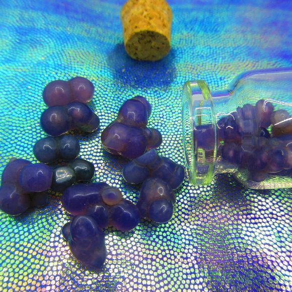 Grape Agate Gemstone Chips In A Bottle Embellishments Natural Semi Precious - Picture 2 of 3